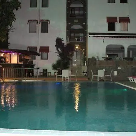New 2 Hotel 3*