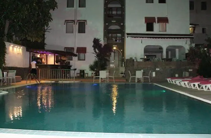 New 2 Hotel 3*
