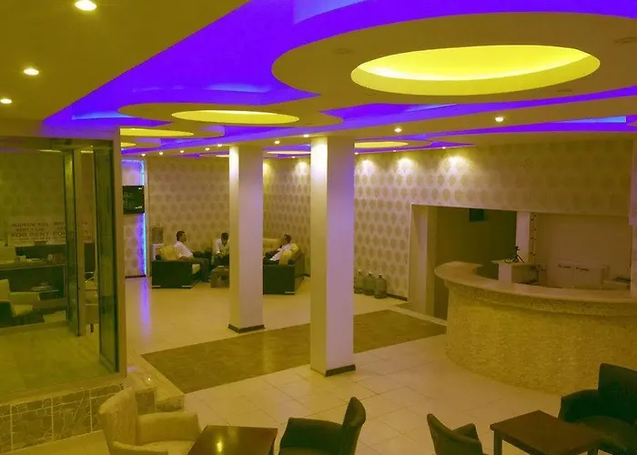 New 2 Hotel
